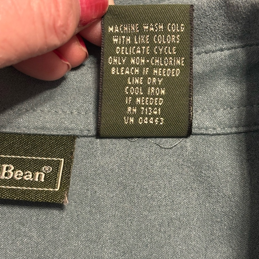 LL Bean Women’s Teal Button-Up Shirt Size Large - Picture 8 of 10